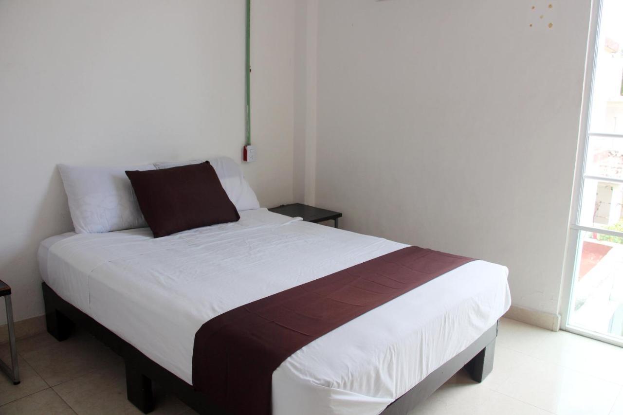 Hotel & Hostal Casa De Luz كانكون المظهر الخارجي الصورة